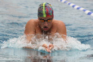 Mehr über den Artikel erfahren Zahlreiche Erfolge für die 1860er Schwimmer und ein Altersklassen-Weltrekord beim 33. Internationalen Langstreckenschwimmen