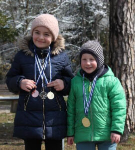 Mehr über den Artikel erfahren Rosenheimer Nachwuchsschwimmer mit Erfolgen beim 27. Inn-Chiemgauer Kreiskinderschwimmen