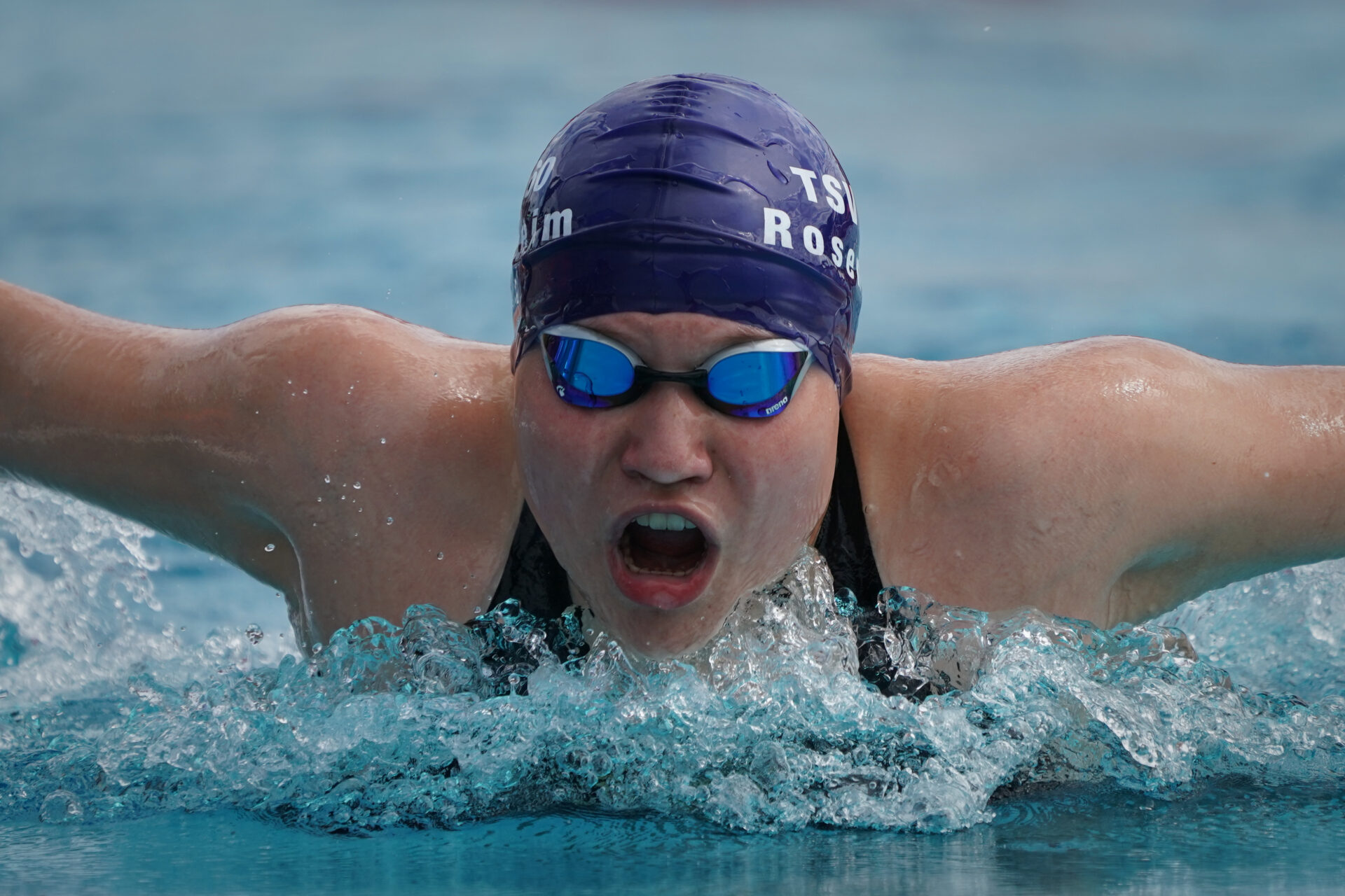 Mehr über den Artikel erfahren Medaillenregen für die Rosenheimer beim 35. Int. Langstreckenschwimmen