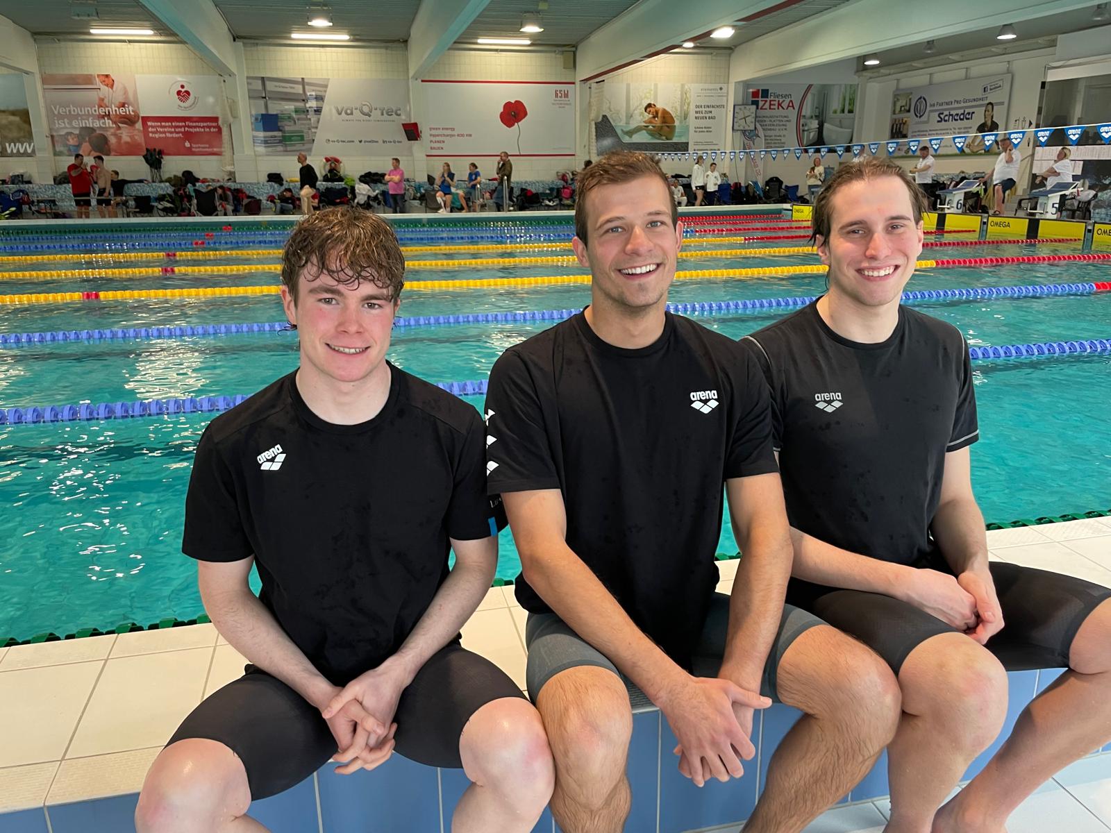 Mehr über den Artikel erfahren Rosenheimer Schwimmer-Trio bei den offenen Bayerischen Meisterschaften in Würzburg am Start