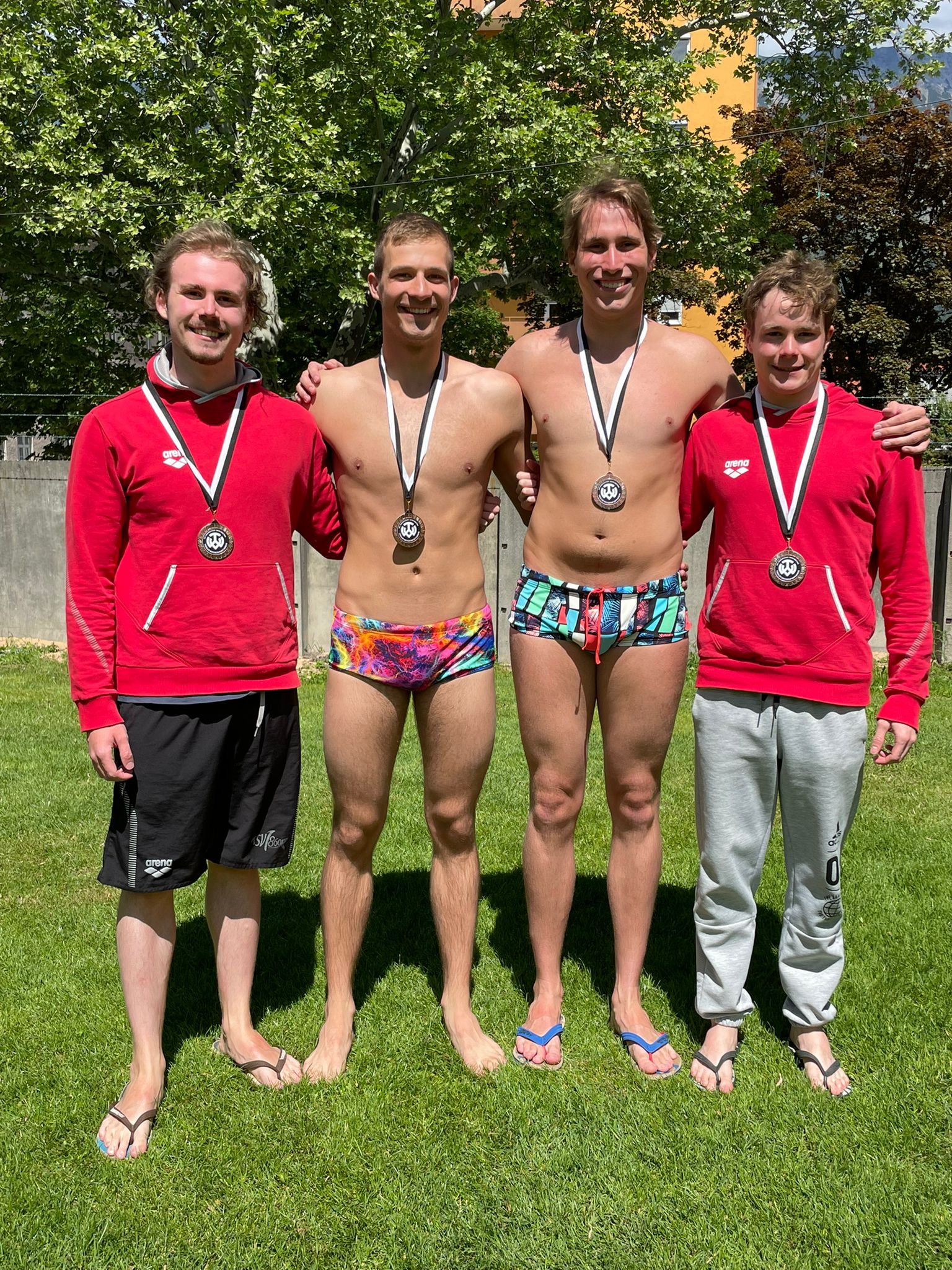 Mehr über den Artikel erfahren Rosenheimer Schwimmer in Innsbruck erfolgreich